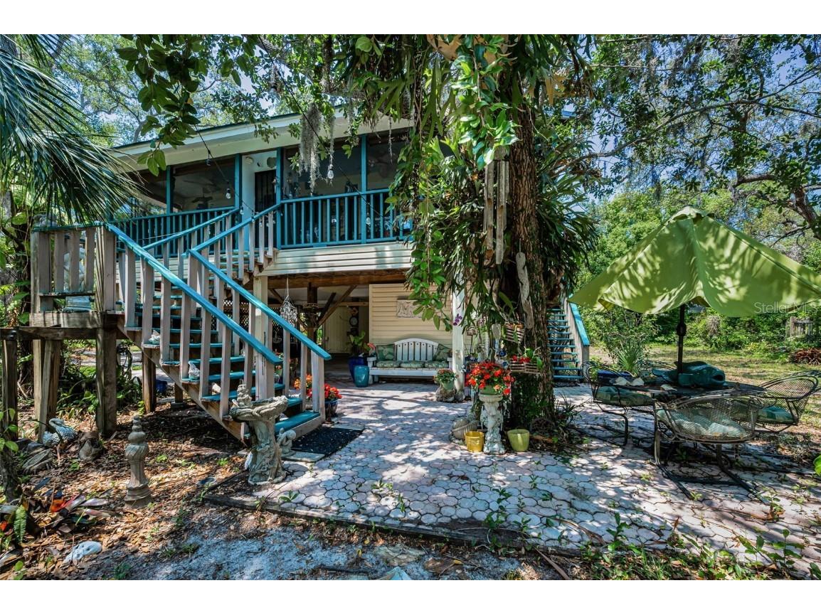 420 Hanby Street Crystal Beach FL 34681 TB8384267 image4