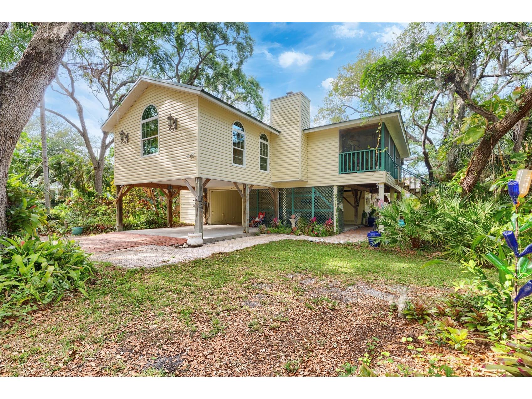 420 Hanby Street Crystal Beach FL 34681 TB8495958 image2
