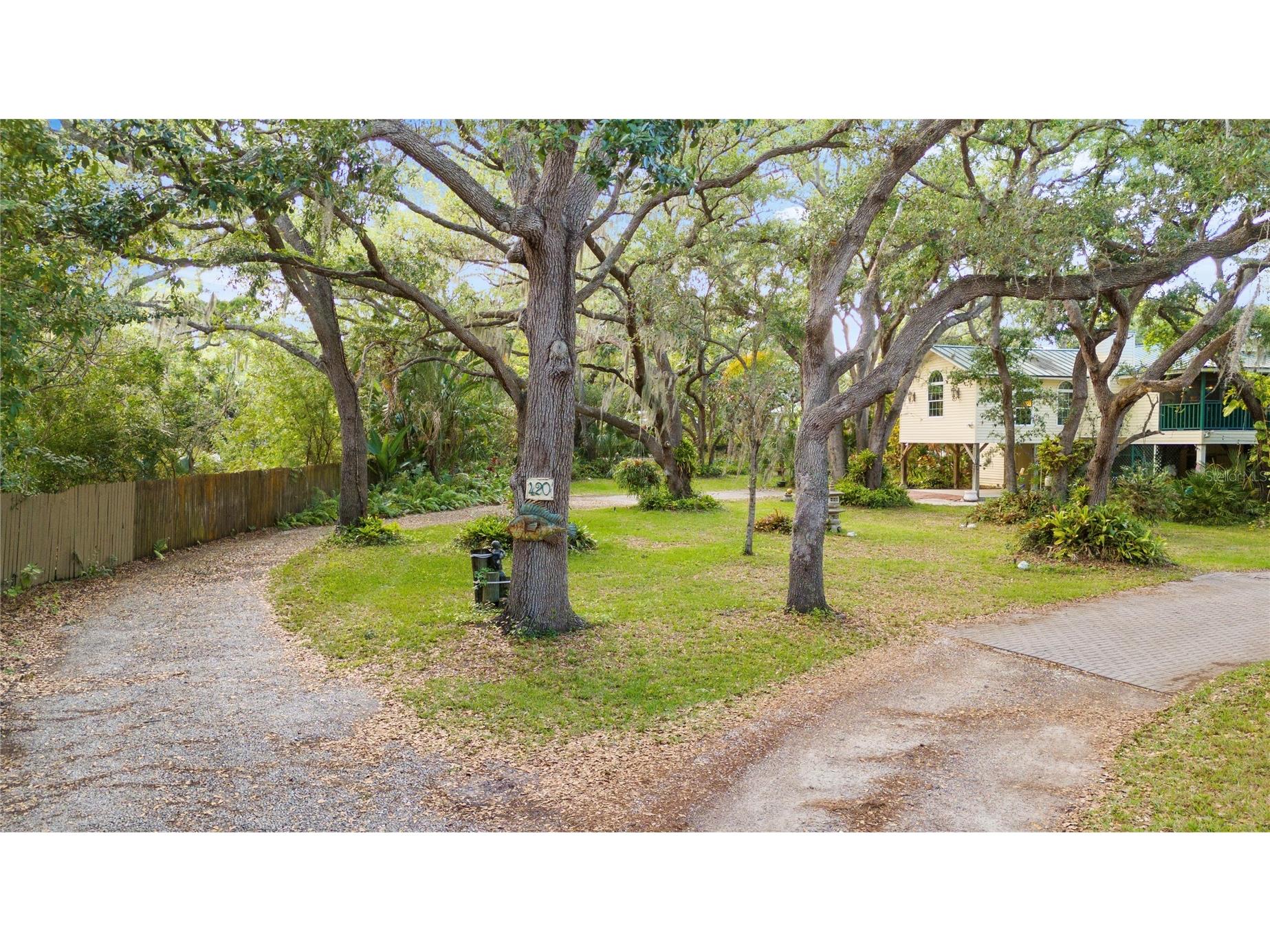 420 Hanby Street Crystal Beach FL 34681 TB8495958 image24