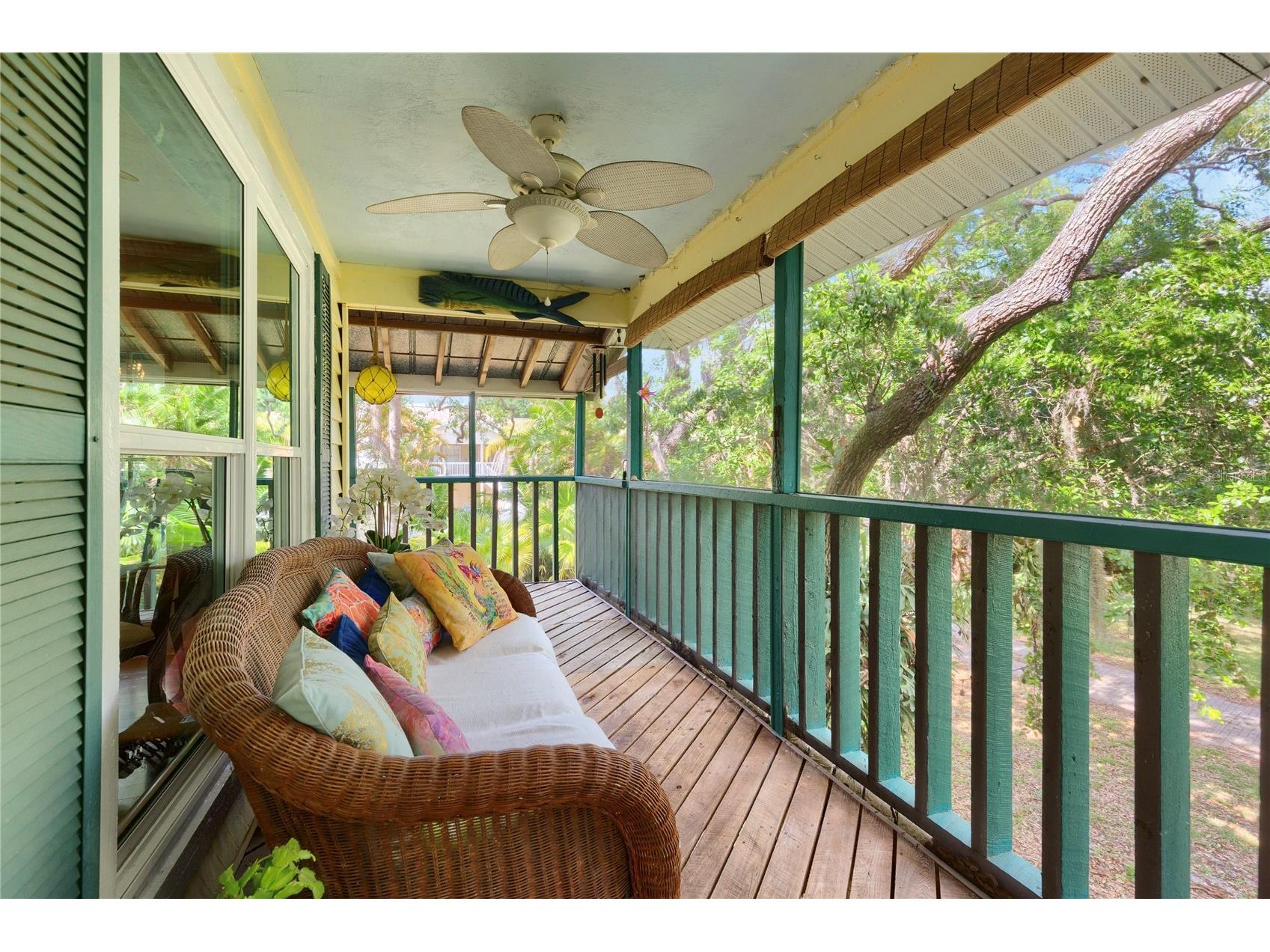 420 Hanby Street Crystal Beach FL 34681 TB8495958 image5