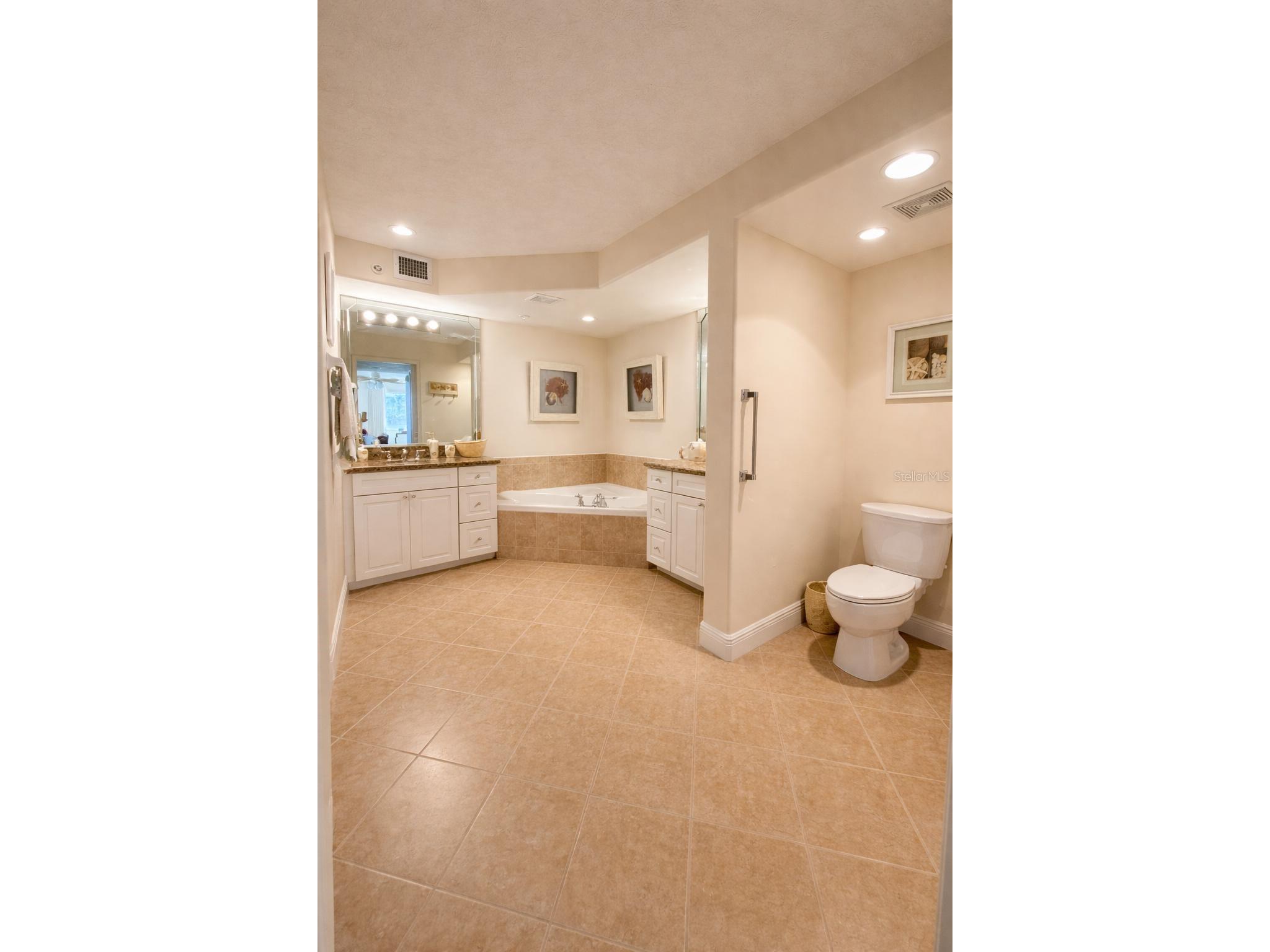 420 Harding Avenue #301 Cocoa Beach FL 32931 - COCOA BEACH O6395465 image13