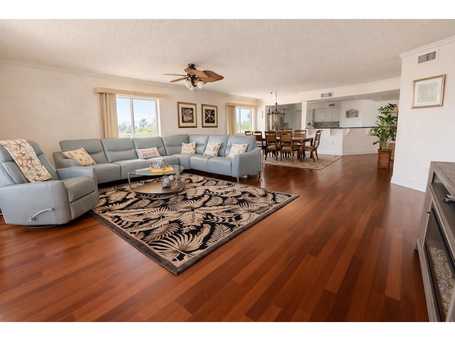 420 Harding Avenue #301 Cocoa Beach FL 32931 - COCOA BEACH O6395465 image3