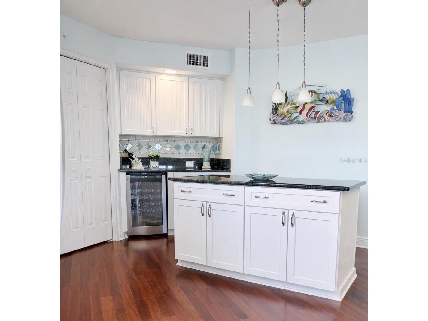 420 Harding Avenue #301 Cocoa Beach FL 32931 - COCOA BEACH O6395465 image7