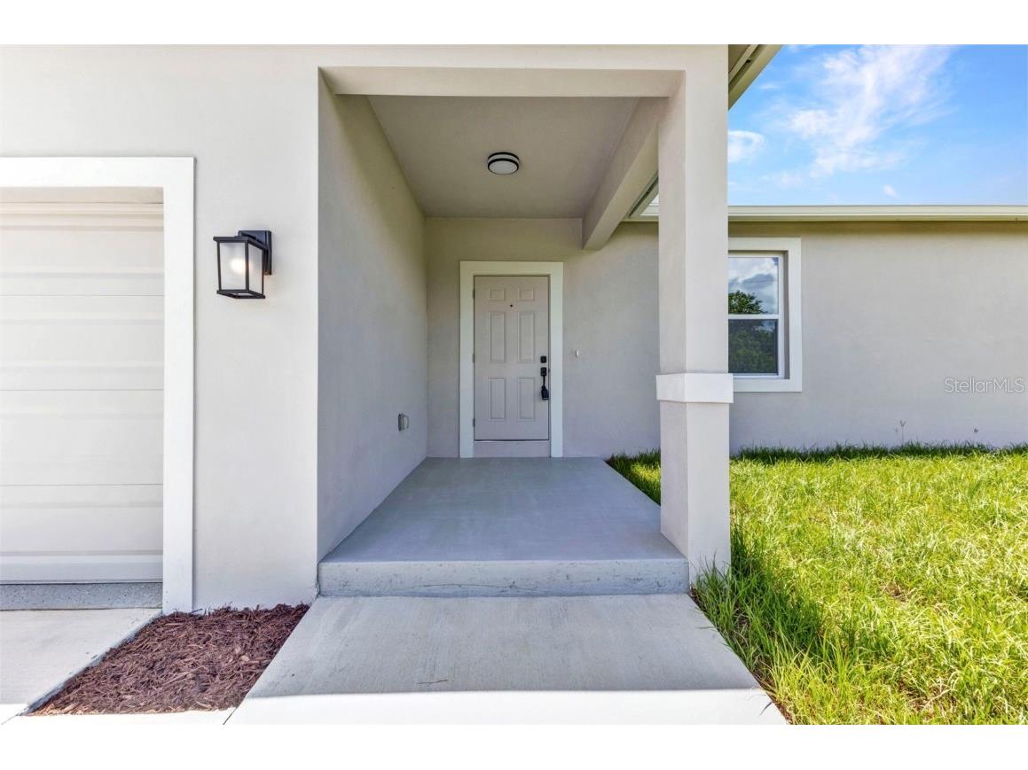 420 Hoffer Street Port Charlotte FL 33953 C7512758 image4