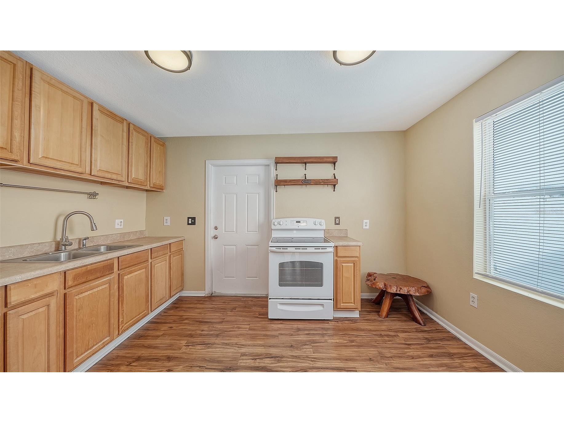 420 Kumquat Court Sarasota FL 34236 A4689791 image42