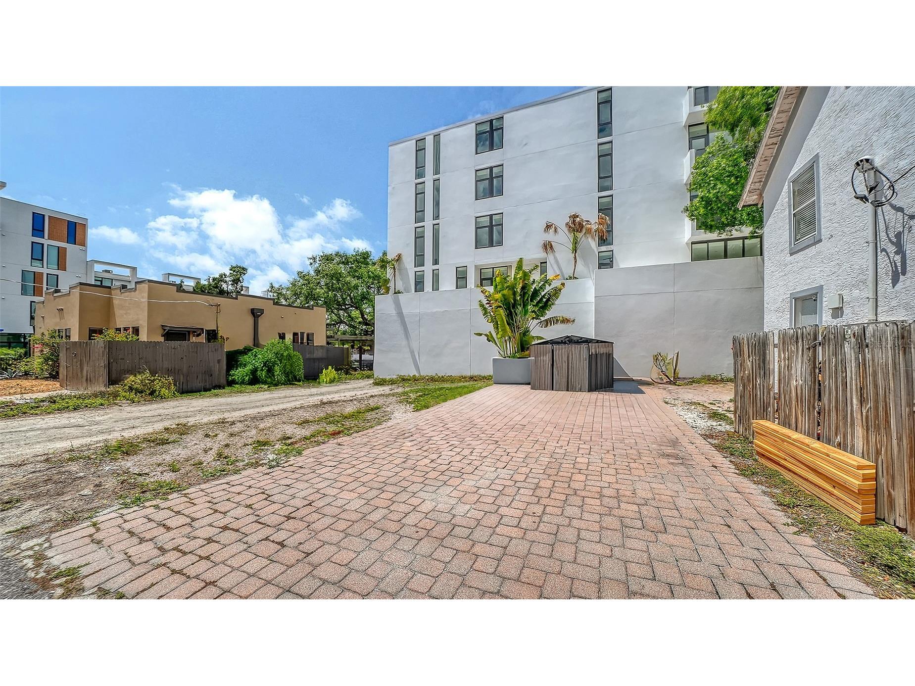 420 Kumquat Court Sarasota FL 34236 A4689791 image6