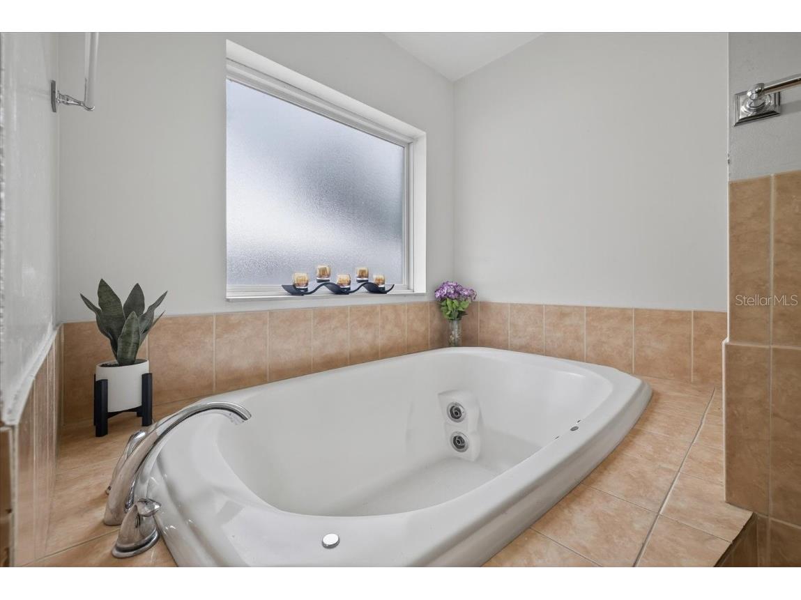 420 Lewis Boulevard SE Saint Petersburg FL 33705 TB8419501 image14