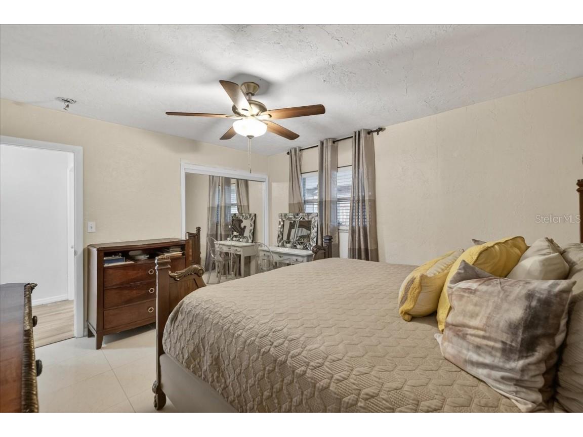 420 Lewis Boulevard SE Saint Petersburg FL 33705 TB8419501 image18