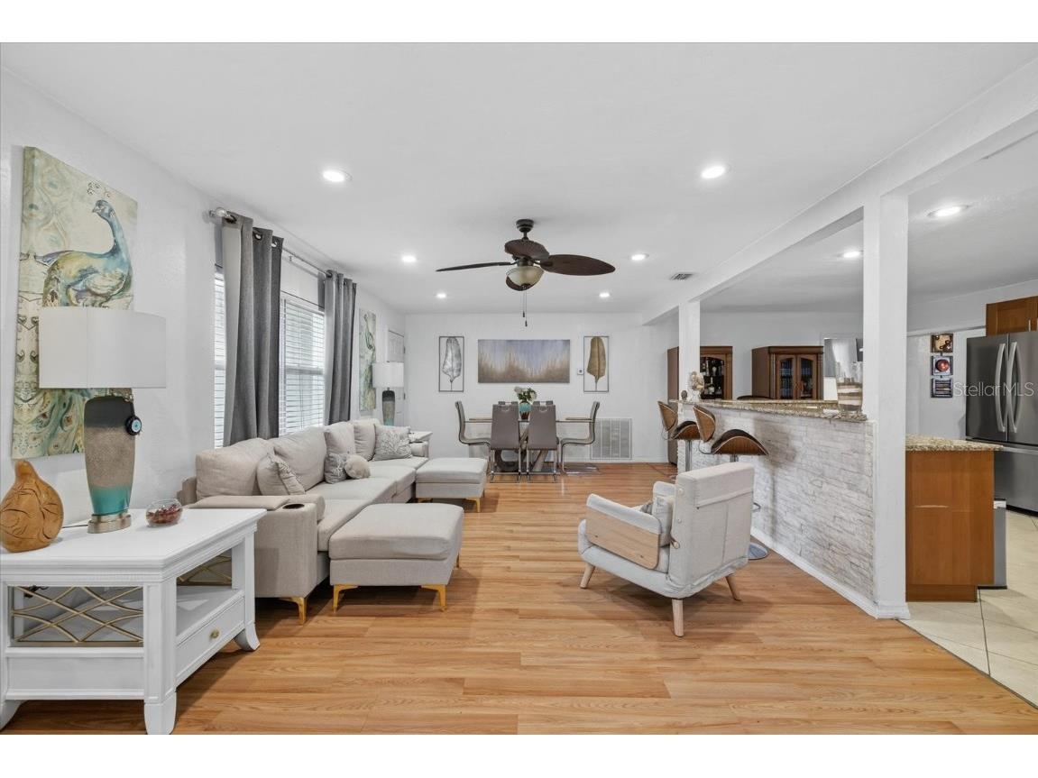 420 Lewis Boulevard SE Saint Petersburg FL 33705 TB8419501 image21