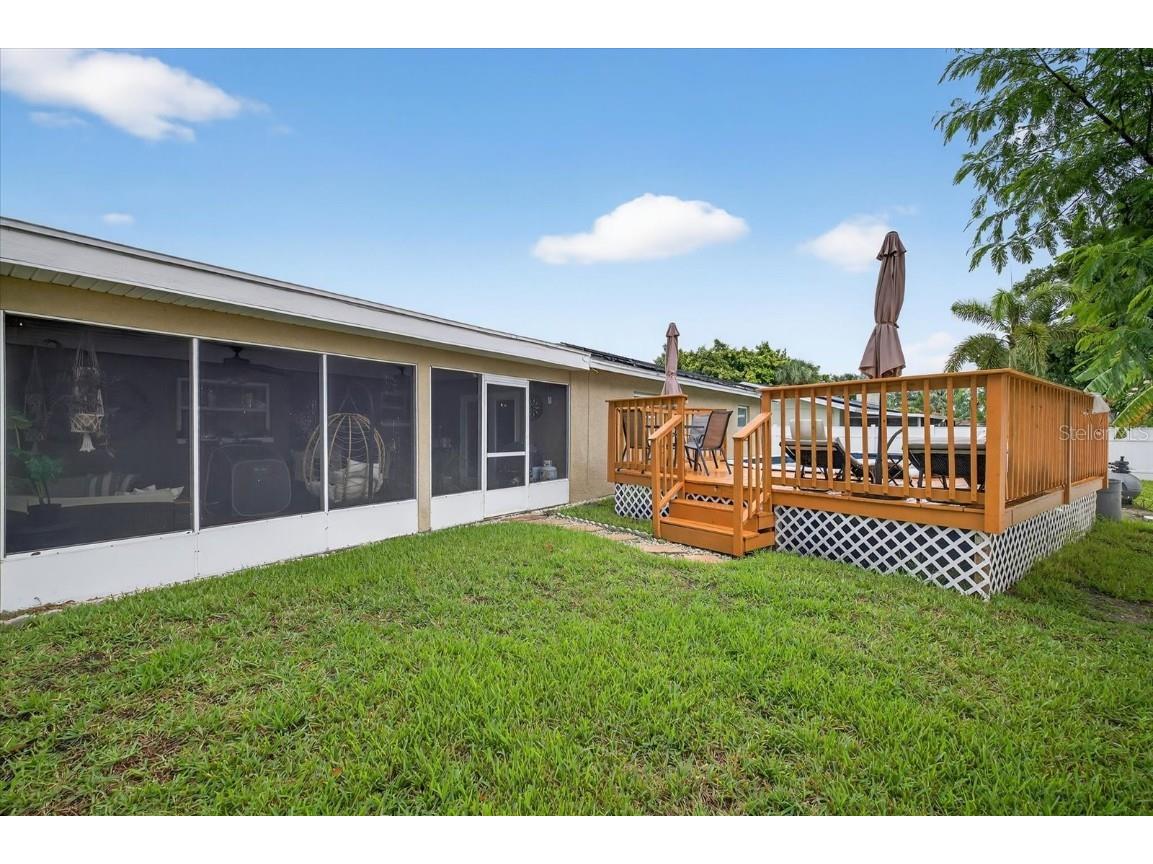 420 Lewis Boulevard SE Saint Petersburg FL 33705 TB8419501 image24