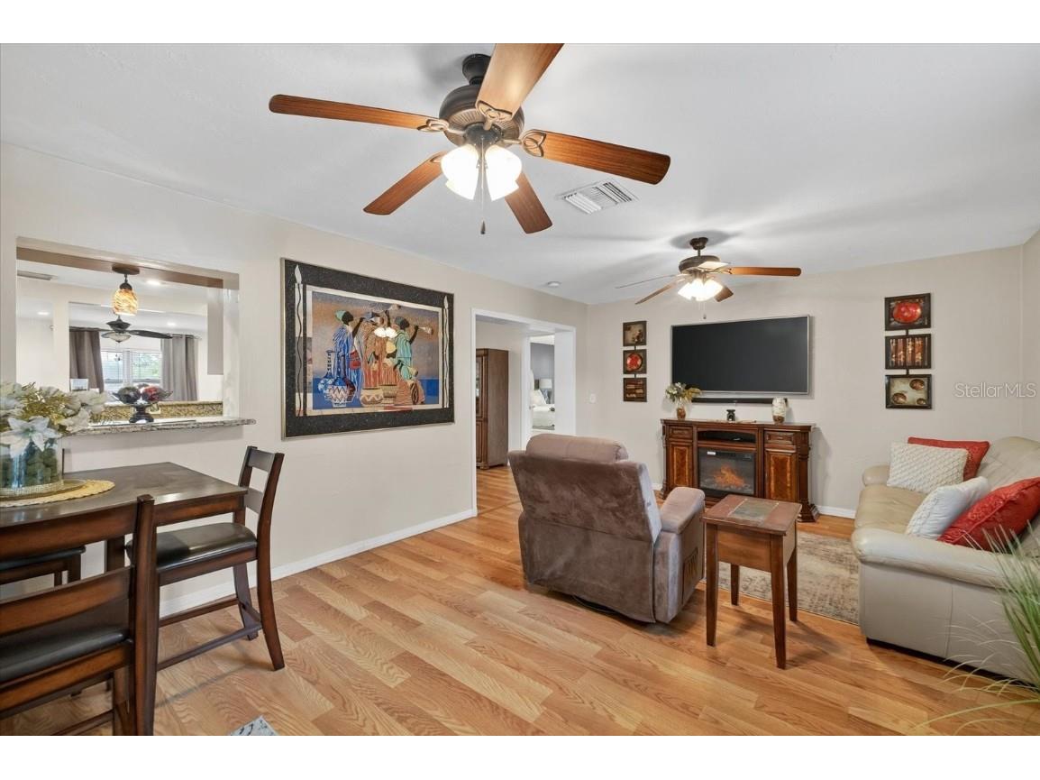 420 Lewis Boulevard SE Saint Petersburg FL 33705 TB8419501 image8