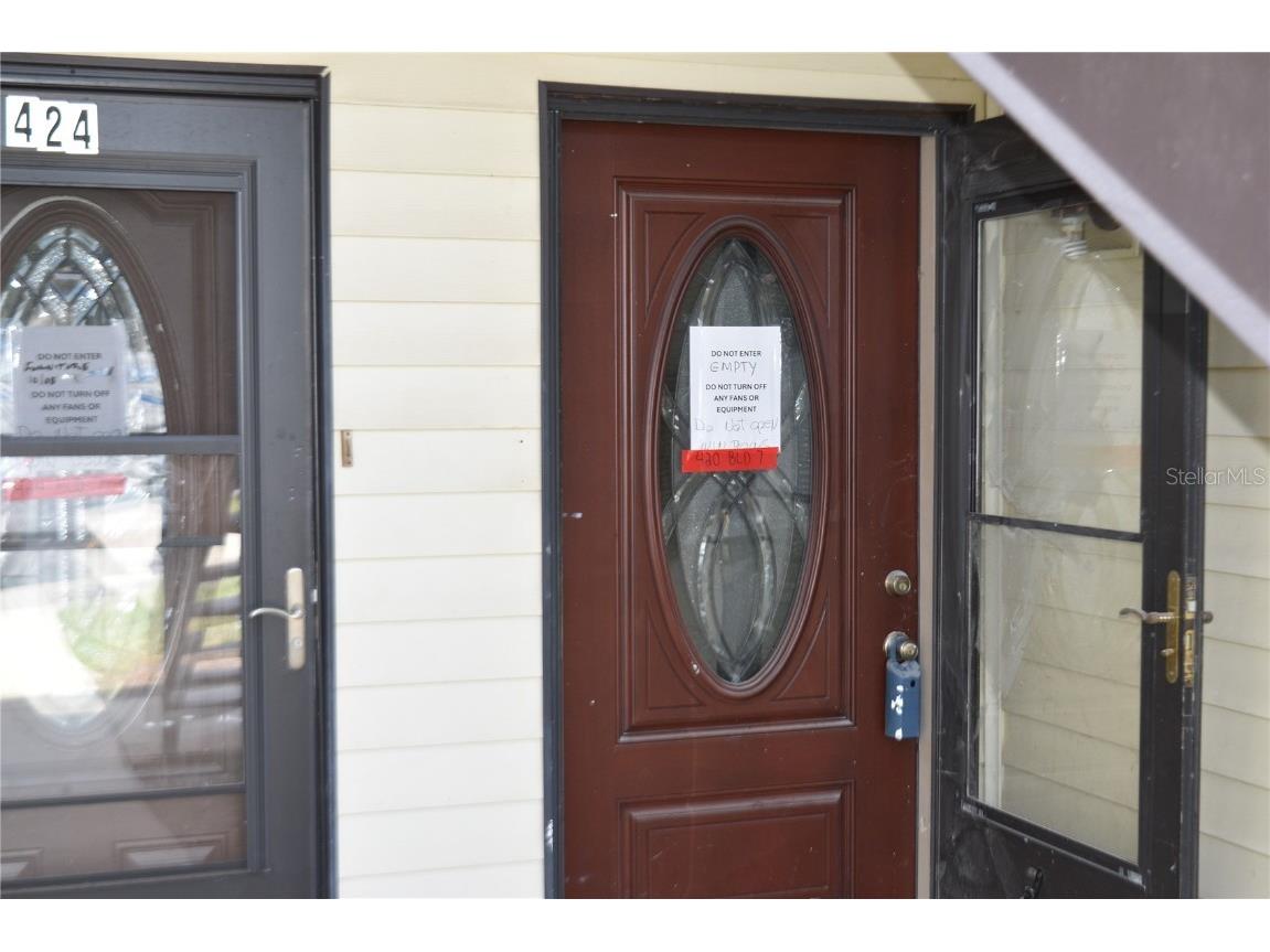 420 Moorings Cove Drive #420 Tarpon Springs FL 34689 TB8386780 image3