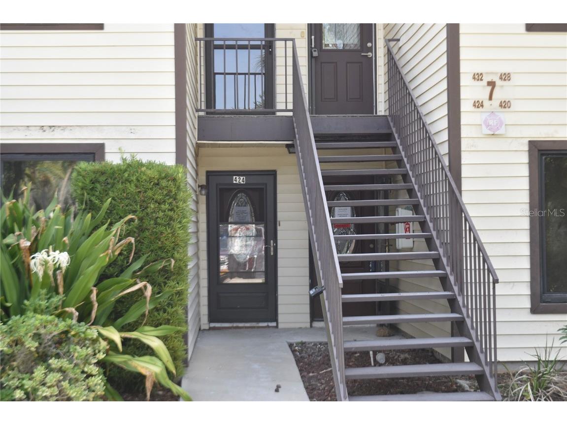 420 Moorings Cove Drive #420 Tarpon Springs FL 34689 TB8386780 image4