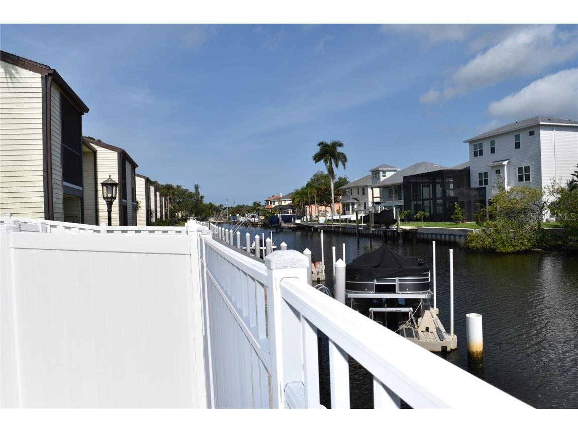 420 Moorings Cove Drive #420 Tarpon Springs FL 34689 TB8386780 image47