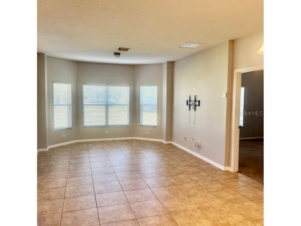 420 Moss View Circle Orlando FL 32825 O6357085 image3