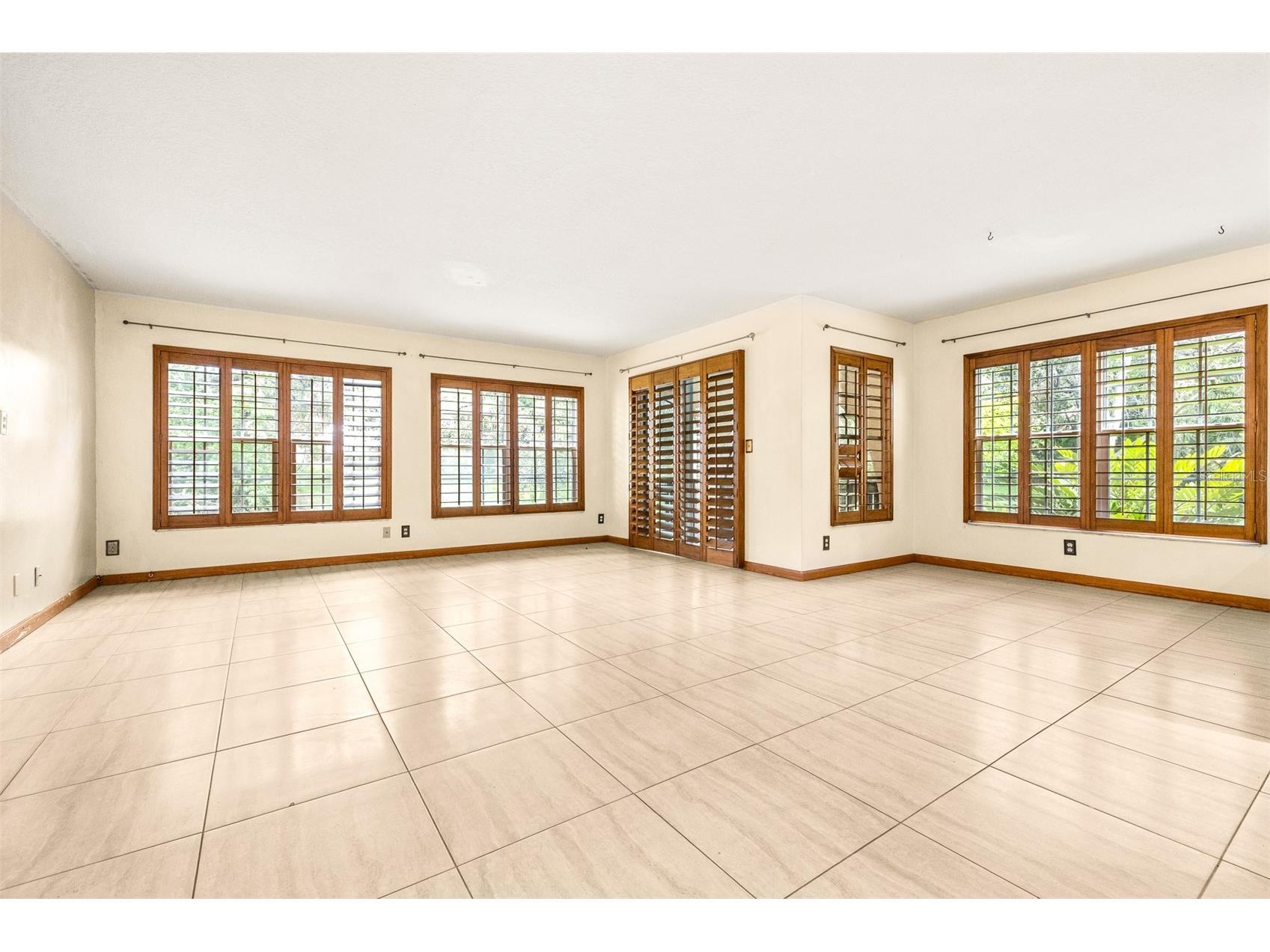 420 N Bayshore Boulevard #102 Clearwater FL 33759 TB8525192 image11