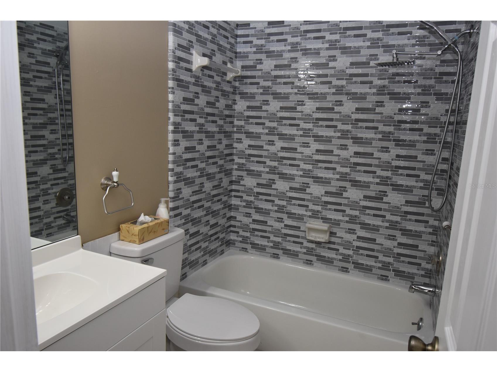 420 N Bayshore Boulevard #202 Clearwater FL 33759 TB8504152 image19