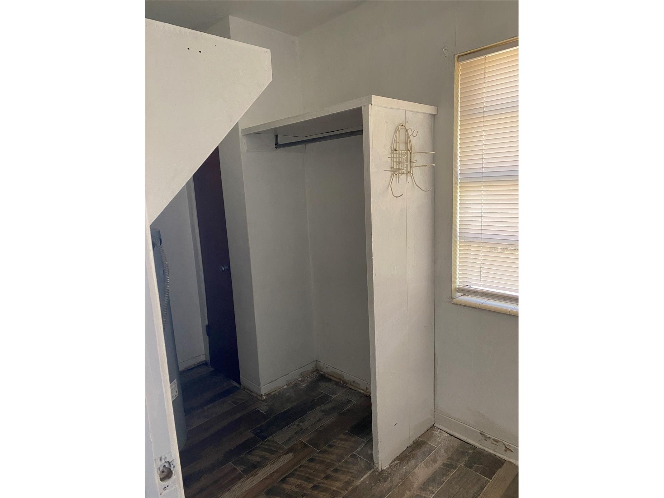 420 Newton Avenue S Saint Petersburg FL 33701 TB8427318 image5