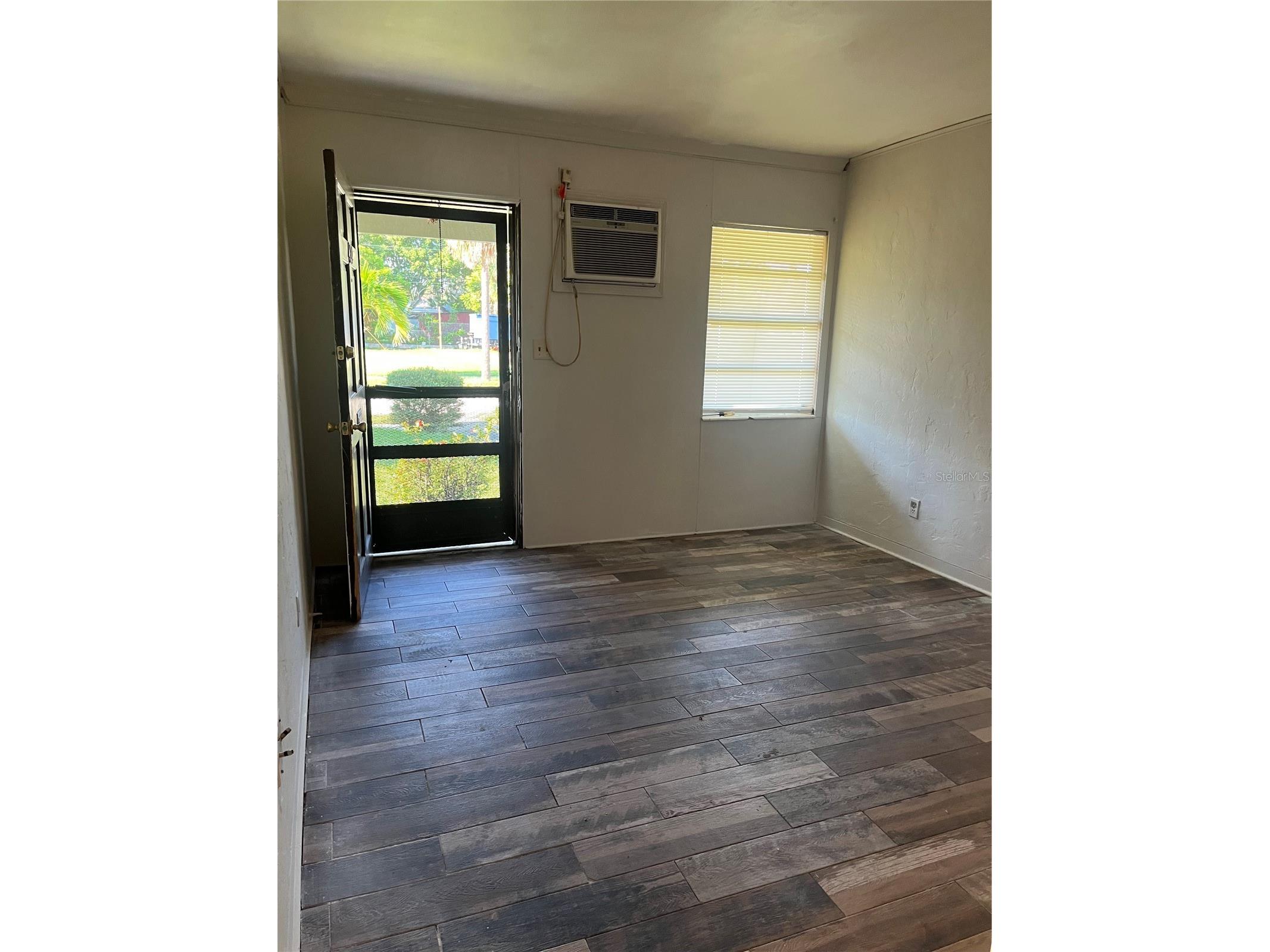 420 Newton Avenue S Saint Petersburg FL 33701 TB8427318 image7