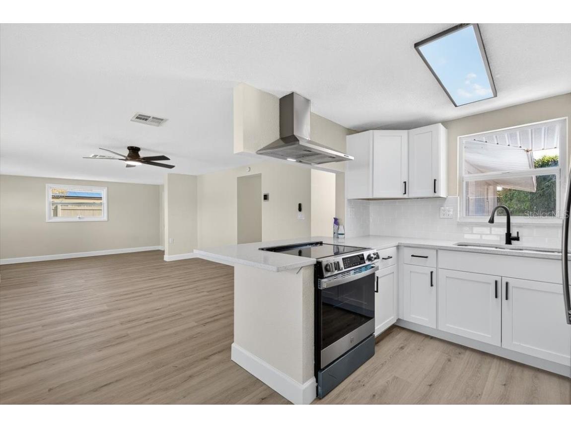 420 Palm Creek Drive Englewood FL 34223 TB8439993 image11