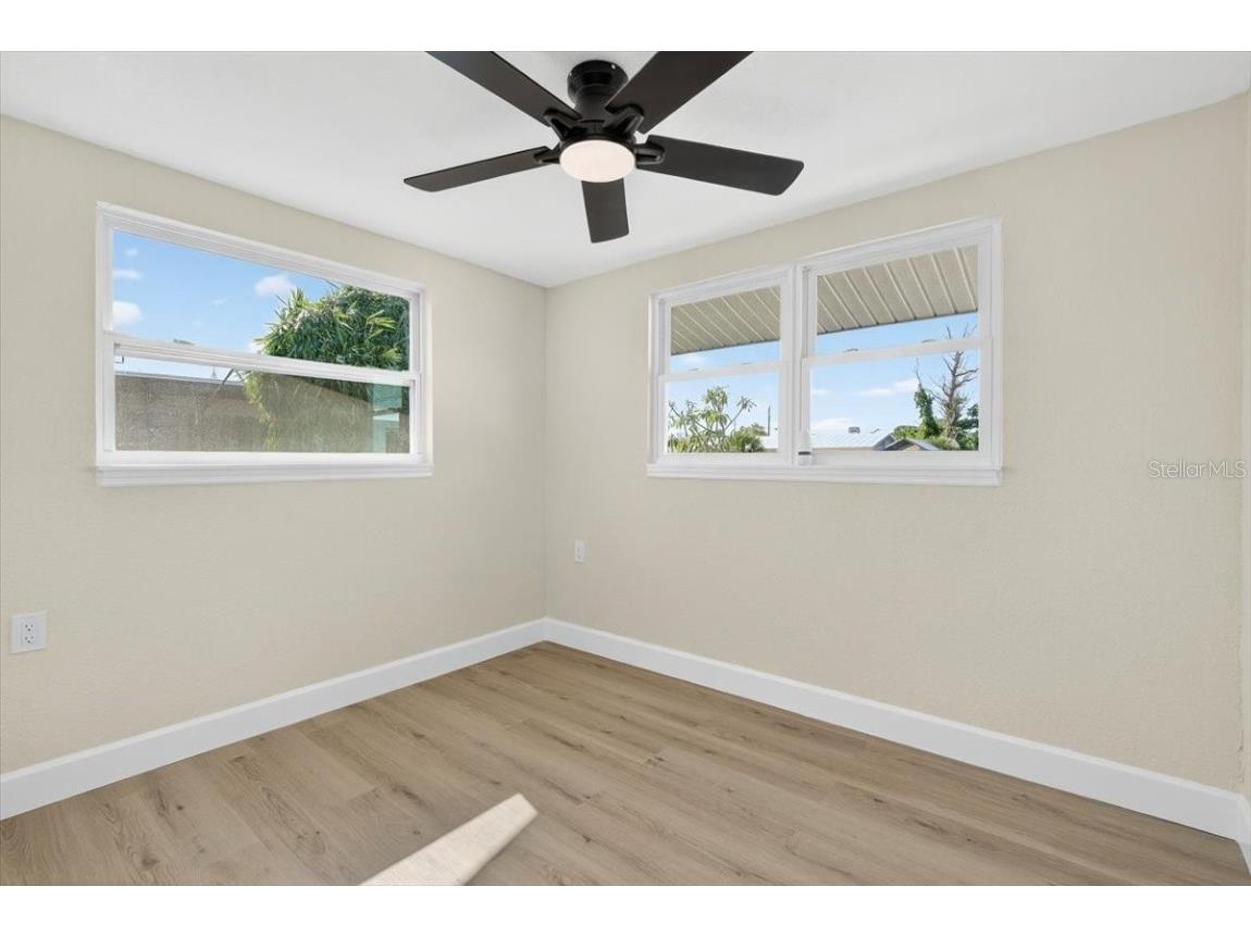 420 Palm Creek Drive Englewood FL 34223 TB8439993 image16