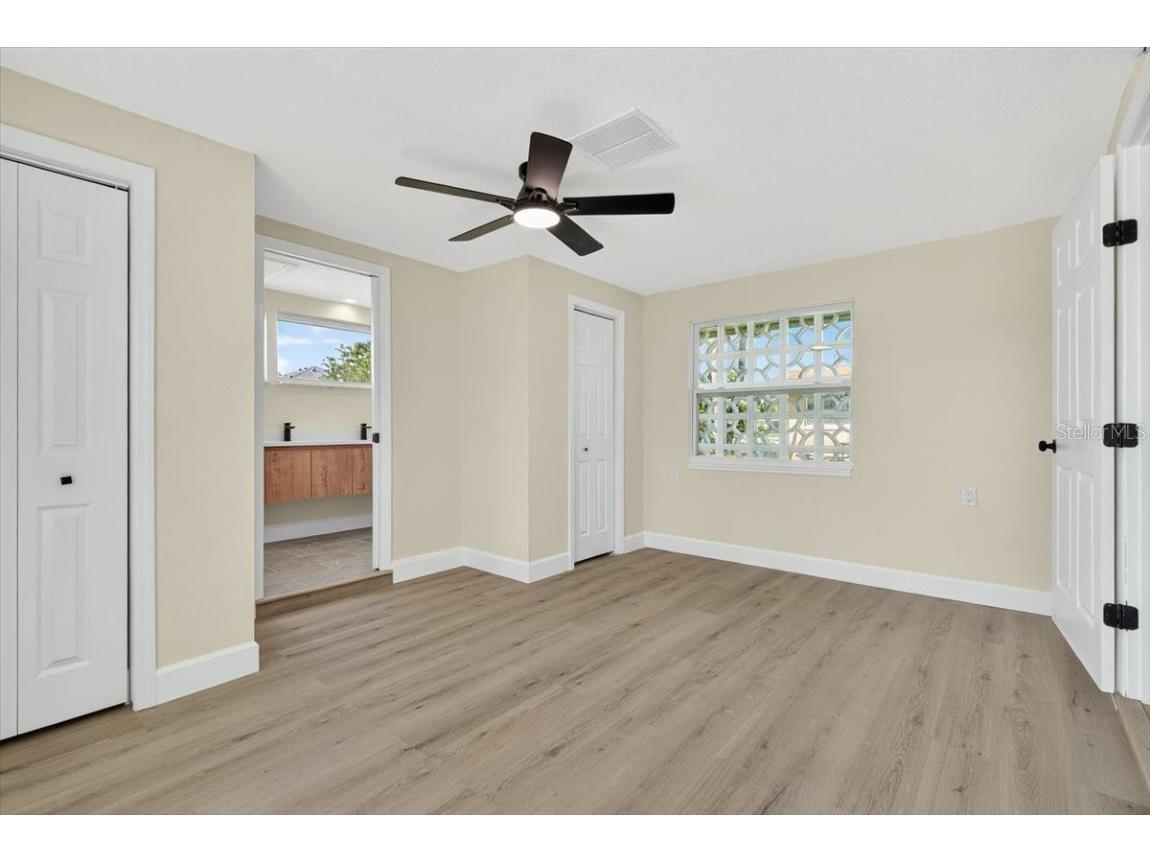 420 Palm Creek Drive Englewood FL 34223 TB8439993 image23