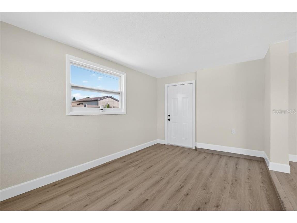 420 Palm Creek Drive Englewood FL 34223 TB8439993 image7