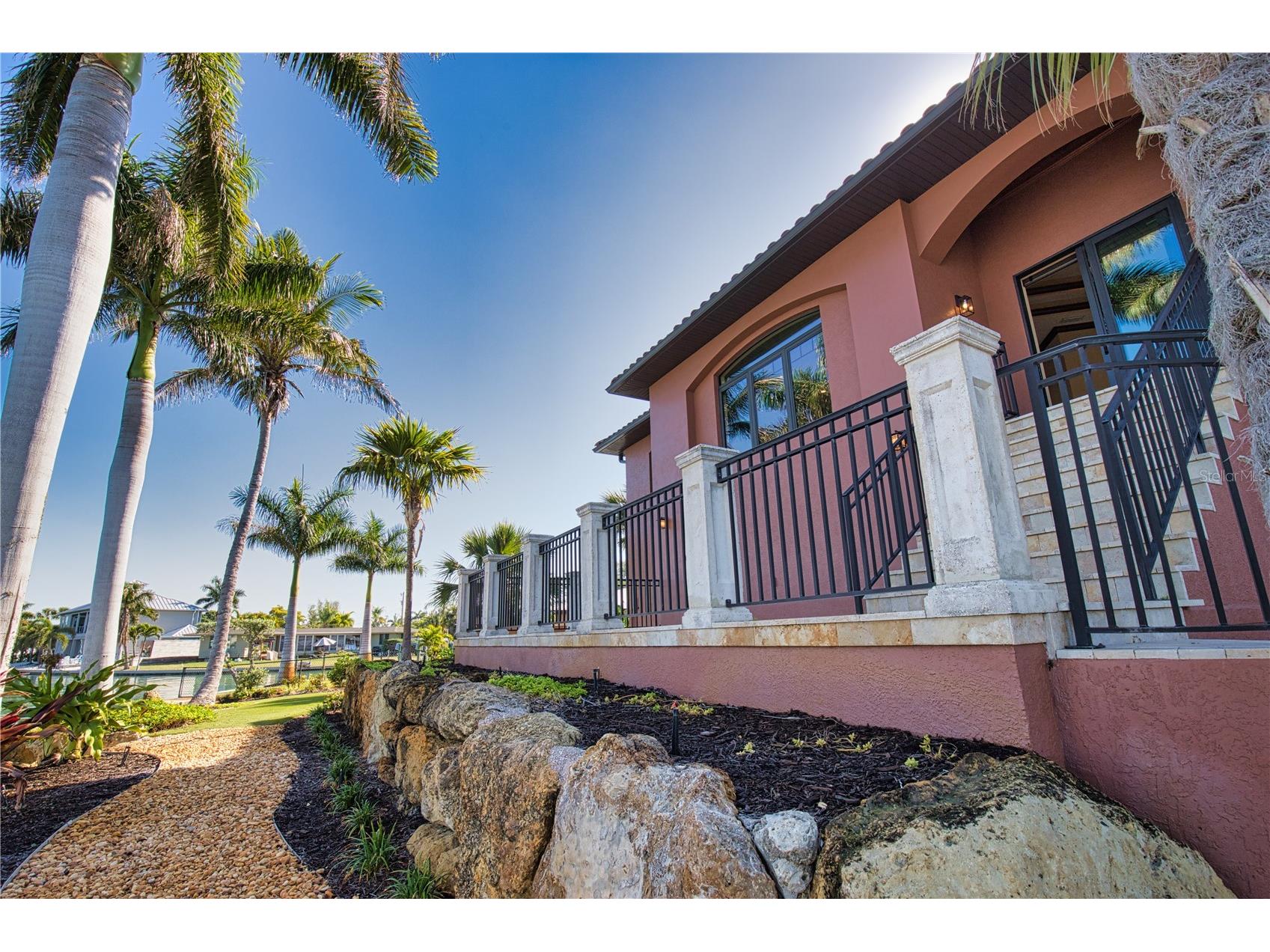 420 Palmetto Crescent Nokomis FL 34275 - LYONS BAY A4689775 image32