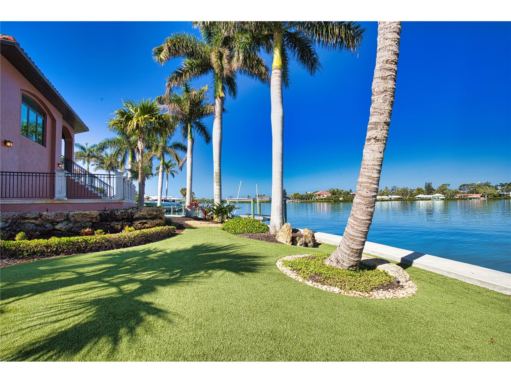 420 Palmetto Crescent Nokomis FL 34275 - LYONS BAY A4689775 image35