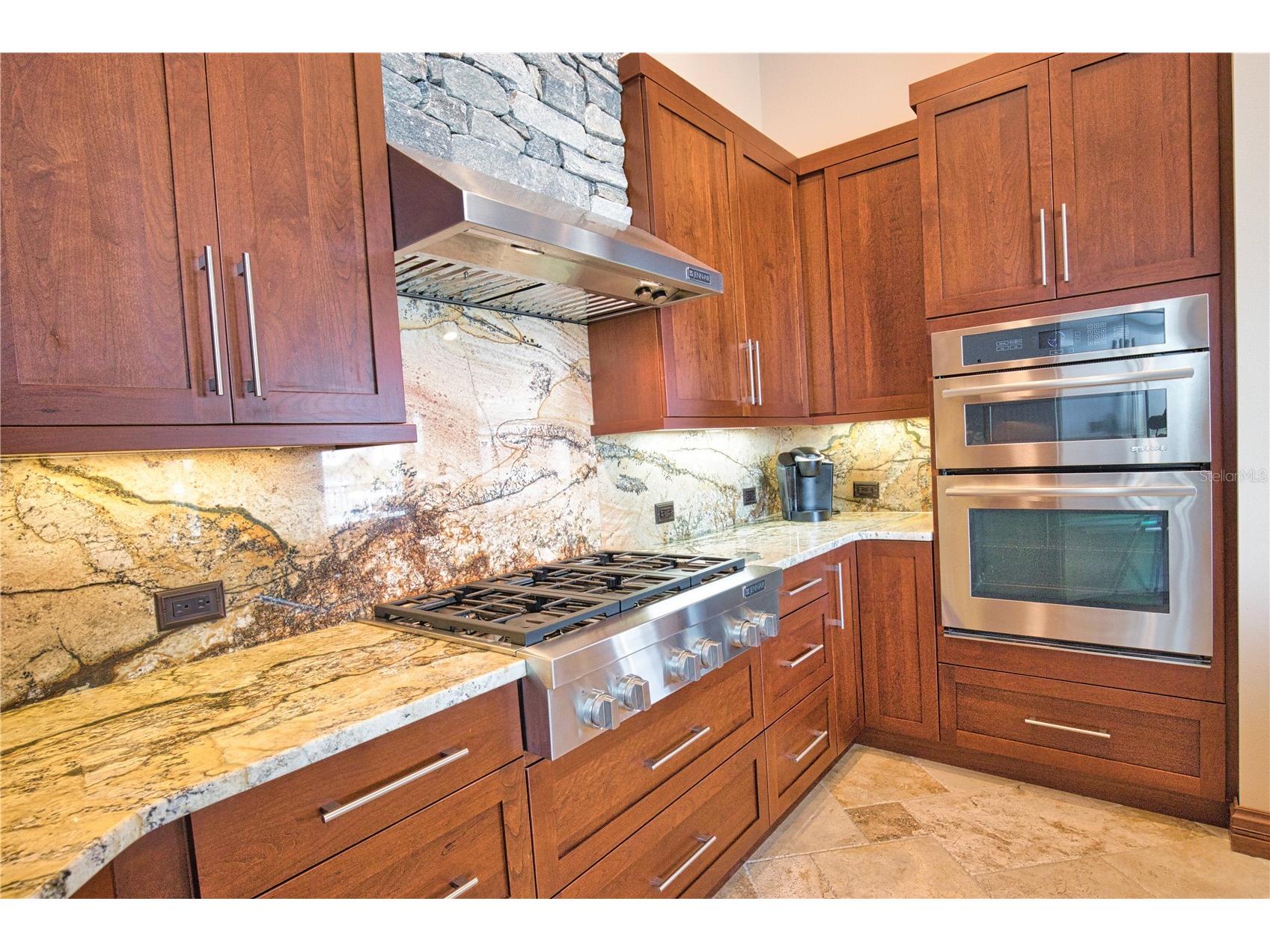 420 Palmetto Crescent Nokomis FL 34275 - LYONS BAY A4689775 image9