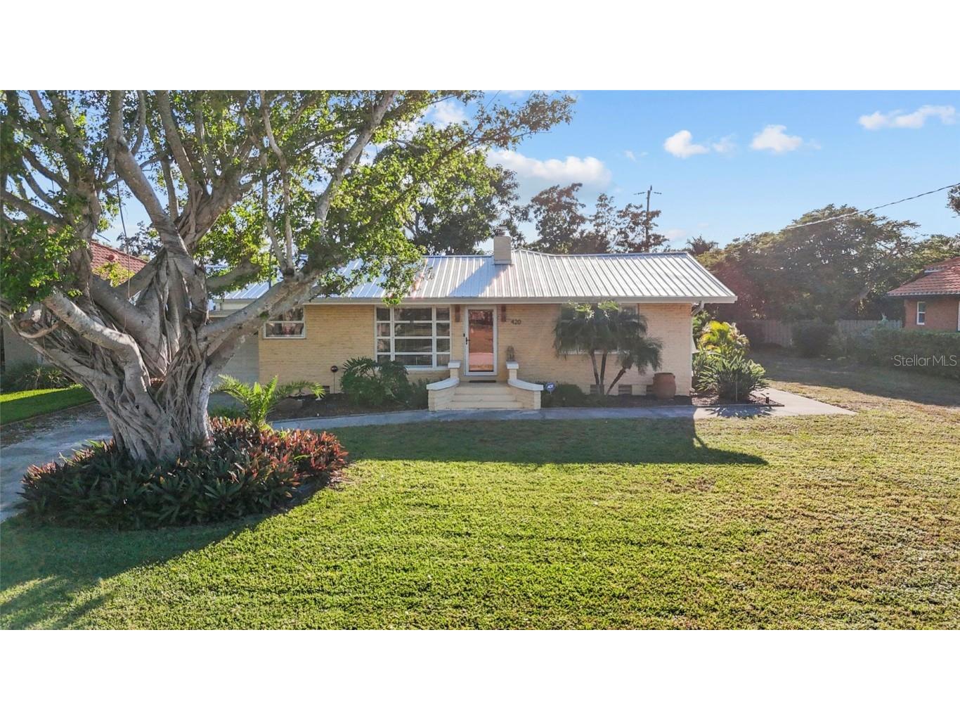 420 Pensacola Road Venice FL 34285 N6141639 image1