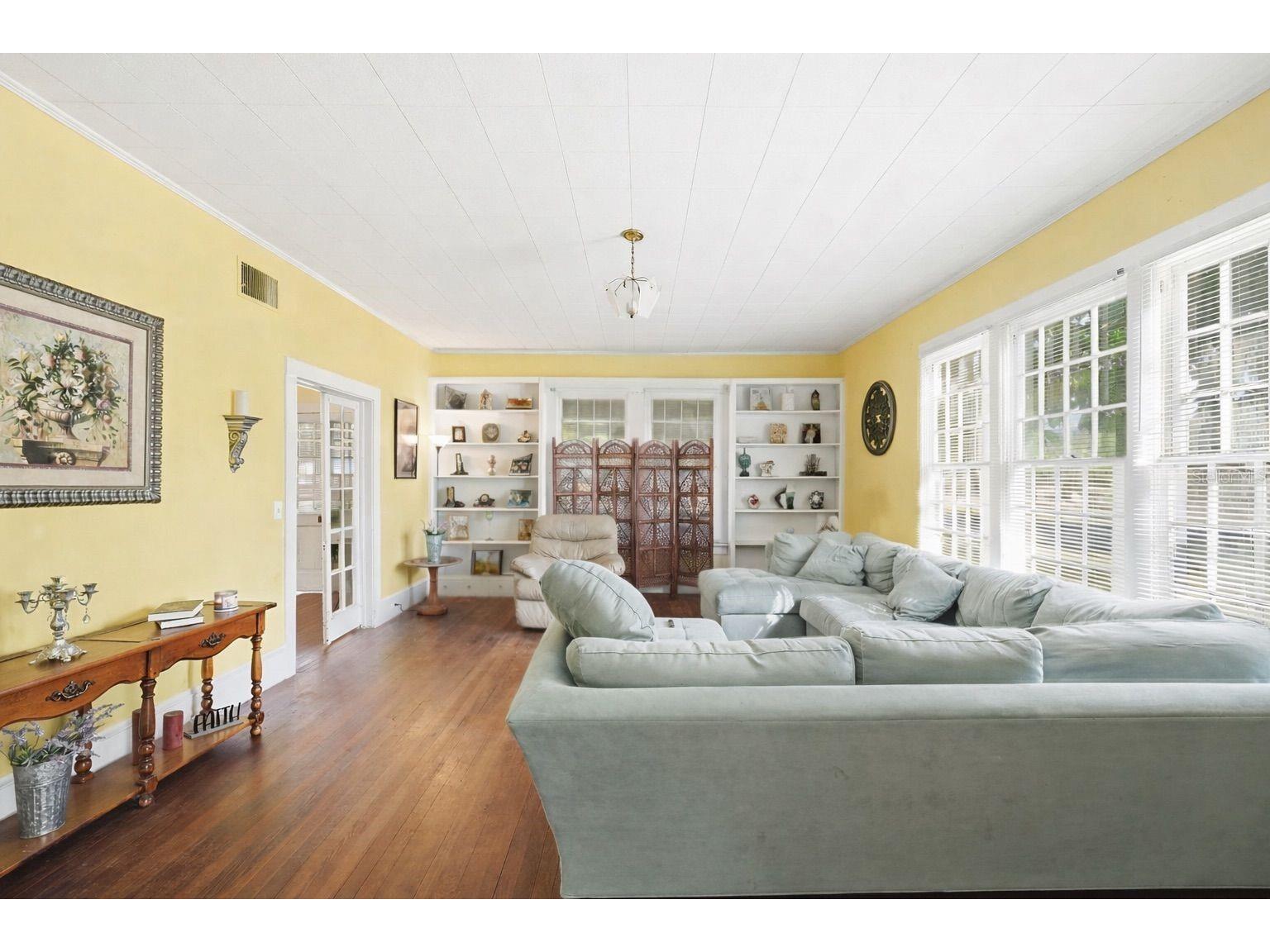 420 Pine Street Crescent City FL 32112 V4947650 image12