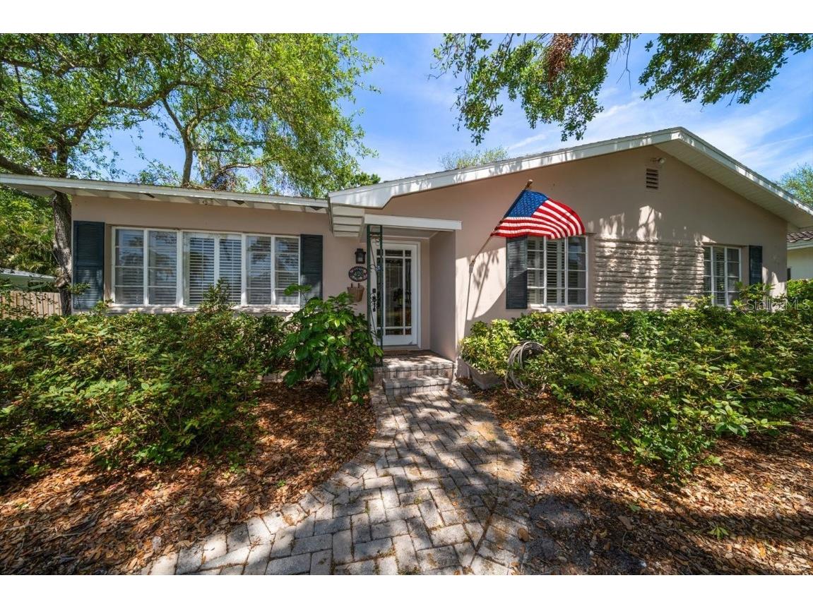 420 Poinsettia Road Belleair FL 33756 TB8378797 image1