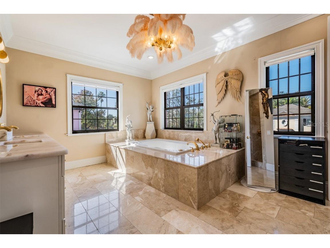 420 S Royal Poinciana Drive Tampa FL 33609 TB8449812 image22