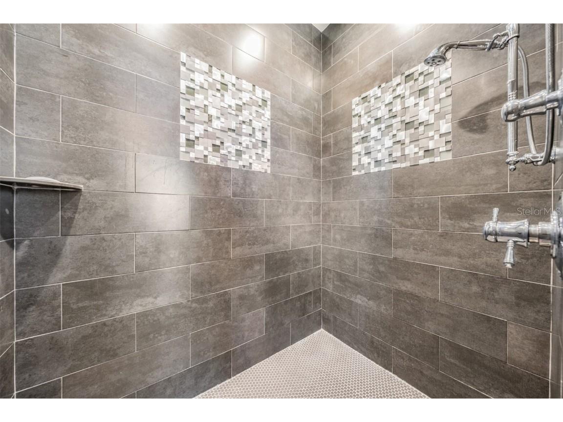 420 S Royal Poinciana Drive Tampa FL 33609 TB8449812 image31