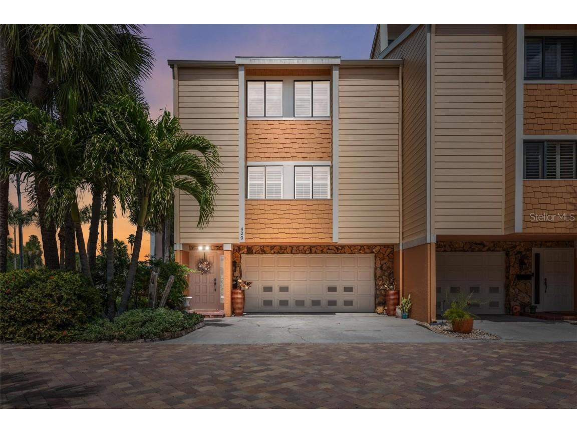 420 Sandy Hook Road Treasure Island FL 33706 U8196280 image1