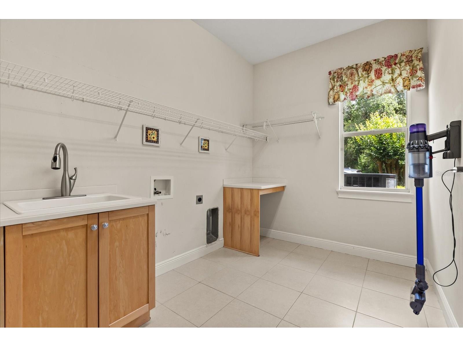 420 Valley Stream Drive Geneva FL 32732 O6400938 image44
