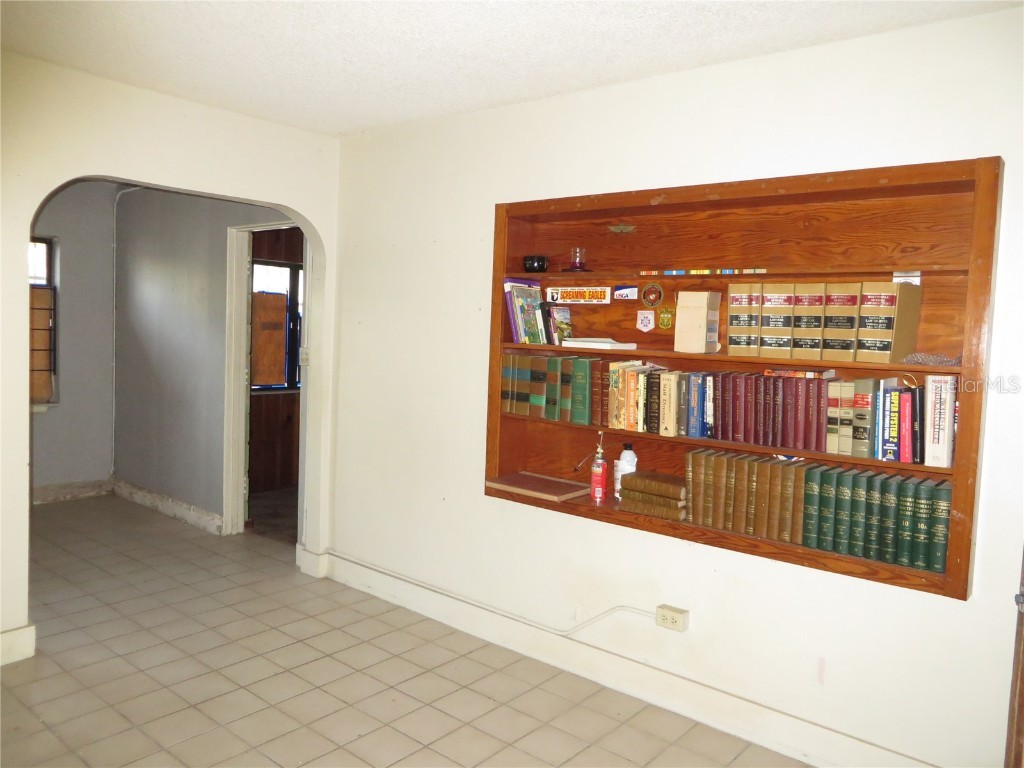 420 W Cherry Street Kissimmee FL 34741 S5100492 image6