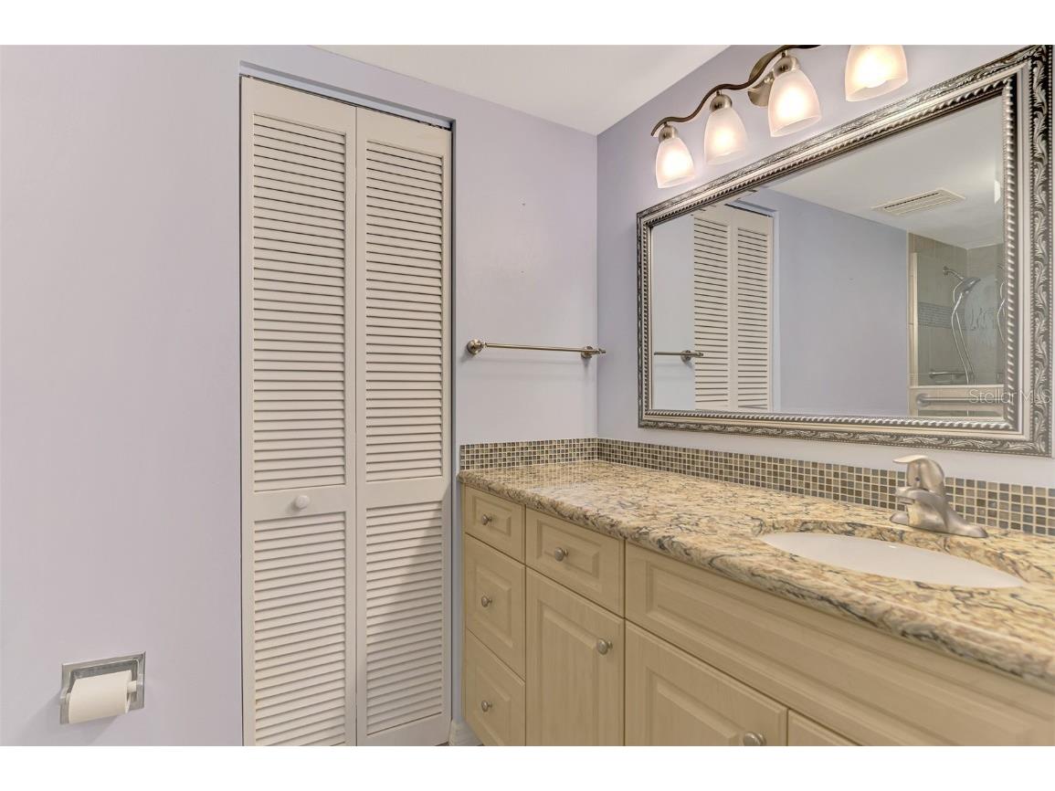 420 Wexford Circle #124 Venice FL 34293 N6140097 image26