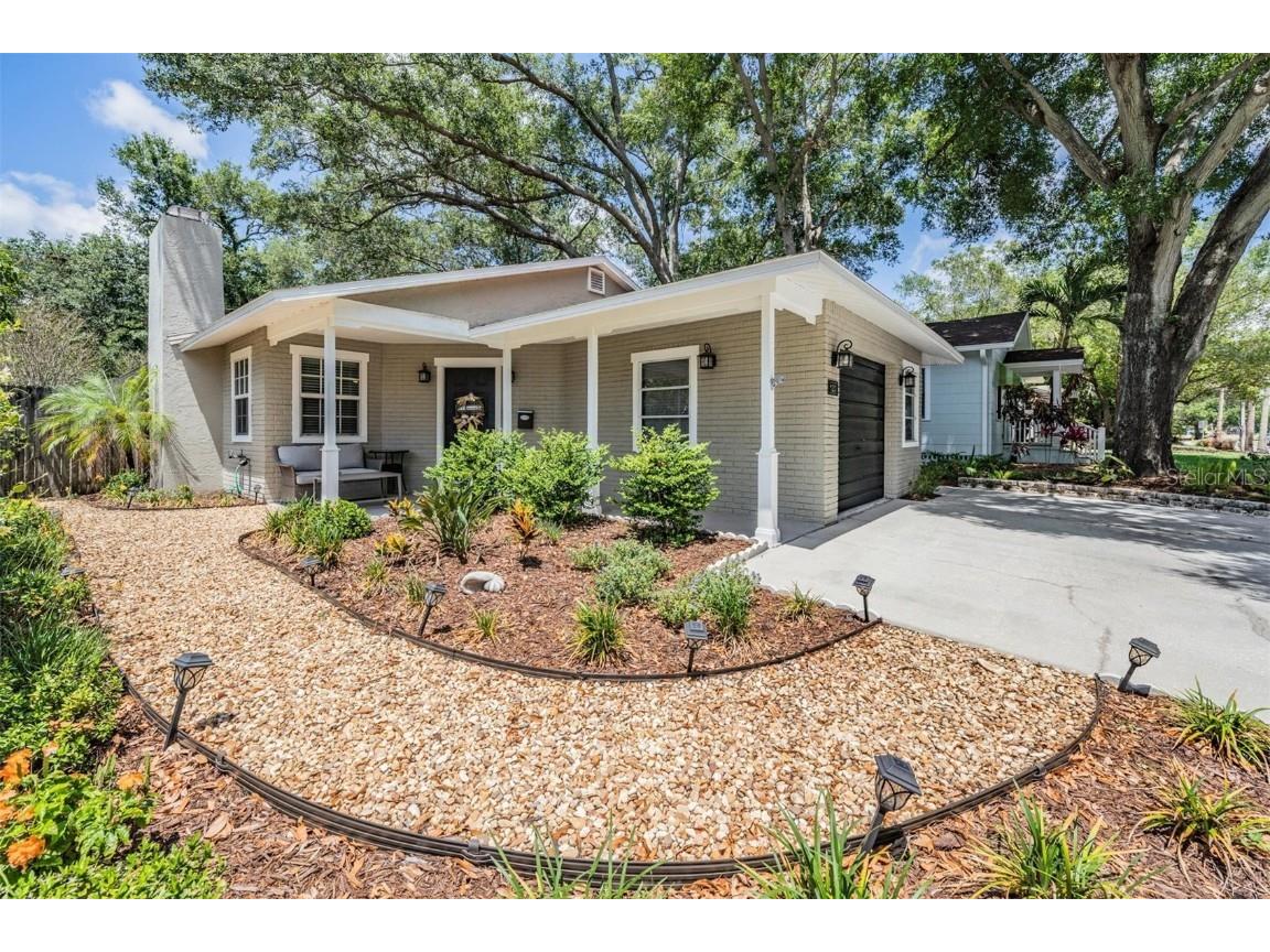 420 Woodlawn Avenue Belleair FL 33756 U8201064 image1