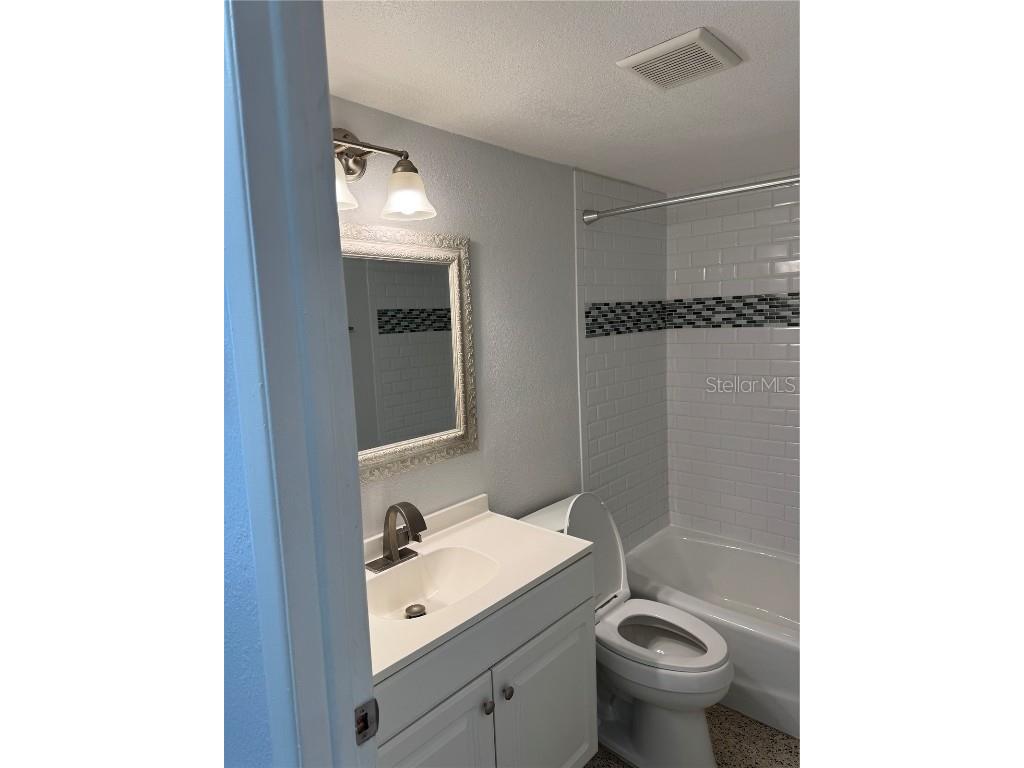 4200 1st Street #2 Saint Petersburg FL 33703 TB8424414 image3