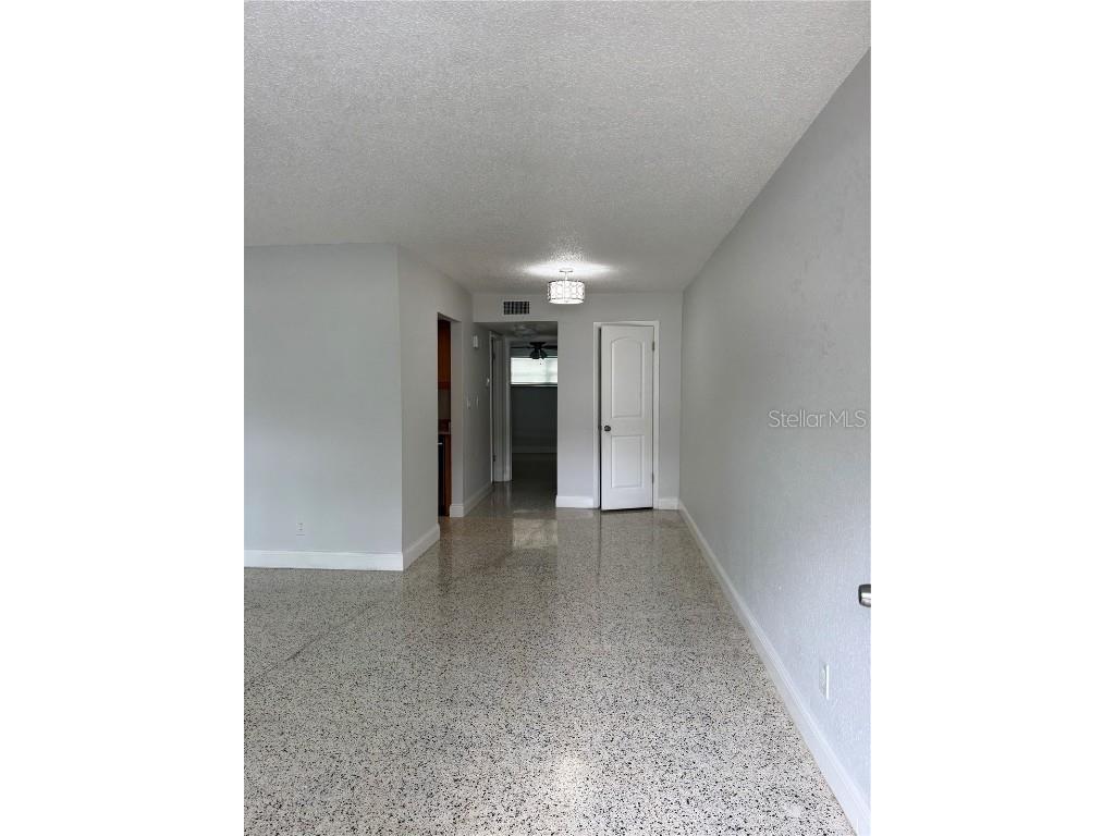 4200 1st Street #2 Saint Petersburg FL 33703 TB8424414 image4