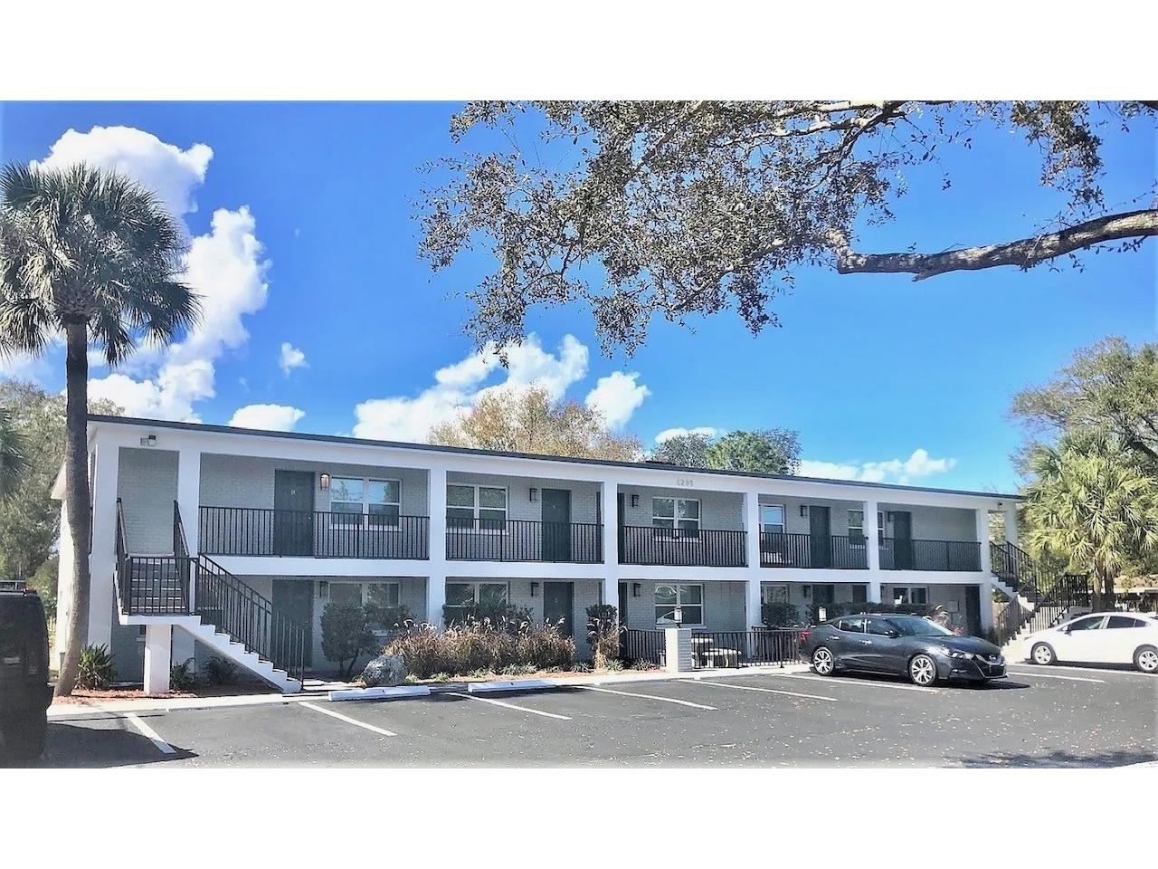 4200 1st Street N Saint Petersburg FL 33703 TB8406946 image1