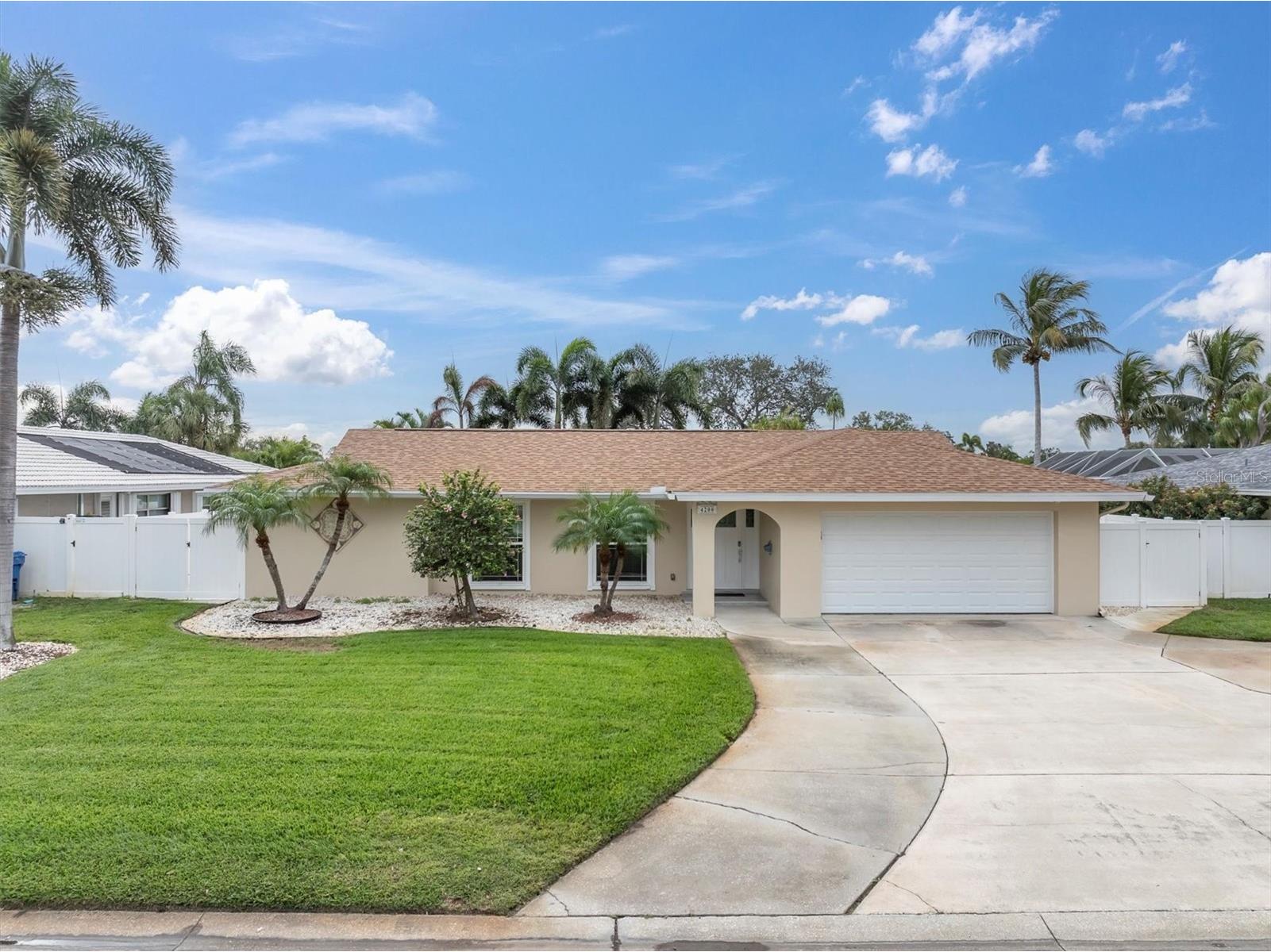 4200 46th Avenue S Saint Petersburg FL 33711 - BOCA CIEGA BAY TB8459277 image2