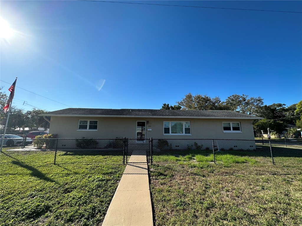 4200 4th Avenue S Saint Petersburg FL 33711 A4662364 image3