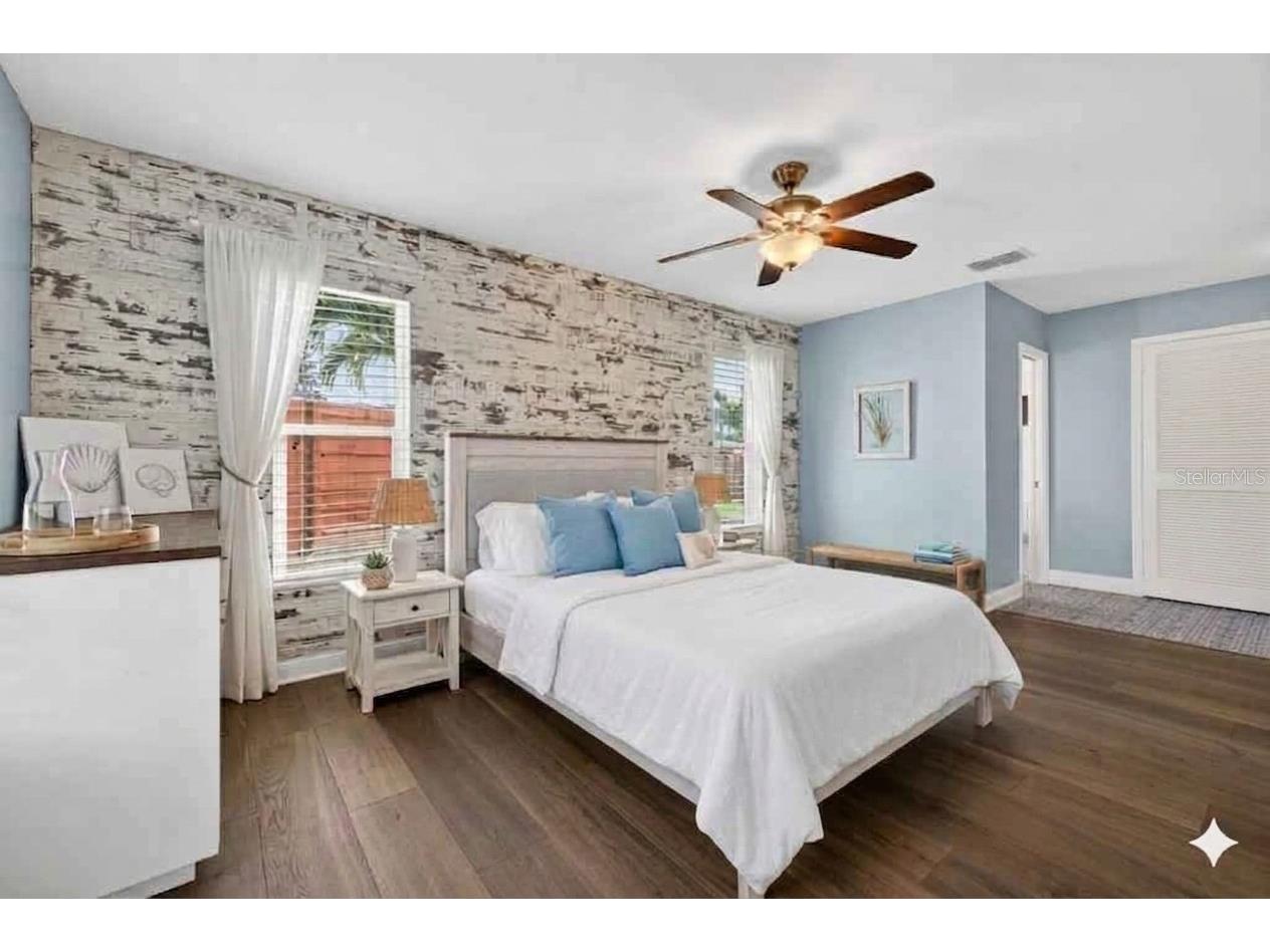 4200 Beach Drive SE Saint Petersburg FL 33705 TB8513039 image7