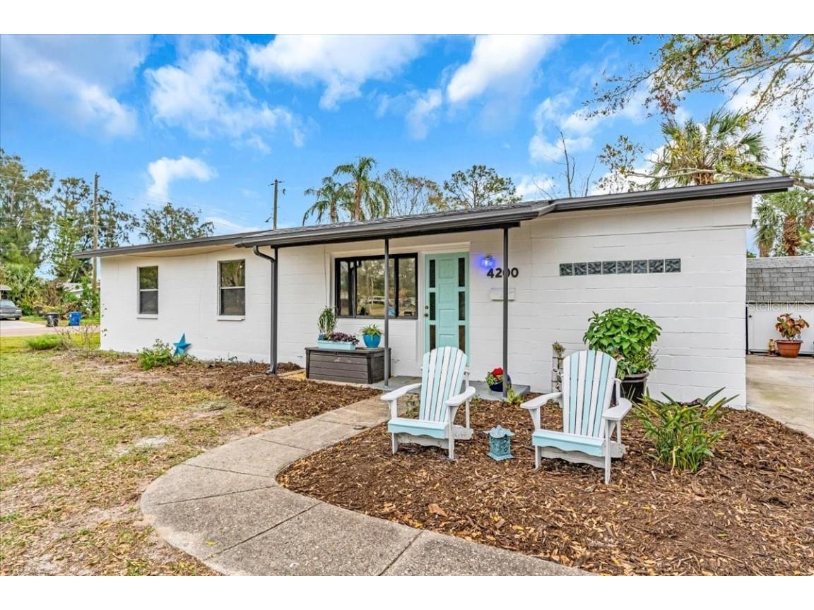 4200 Bluefish Drive SE Saint Petersburg FL 33705 TB8351796 image1