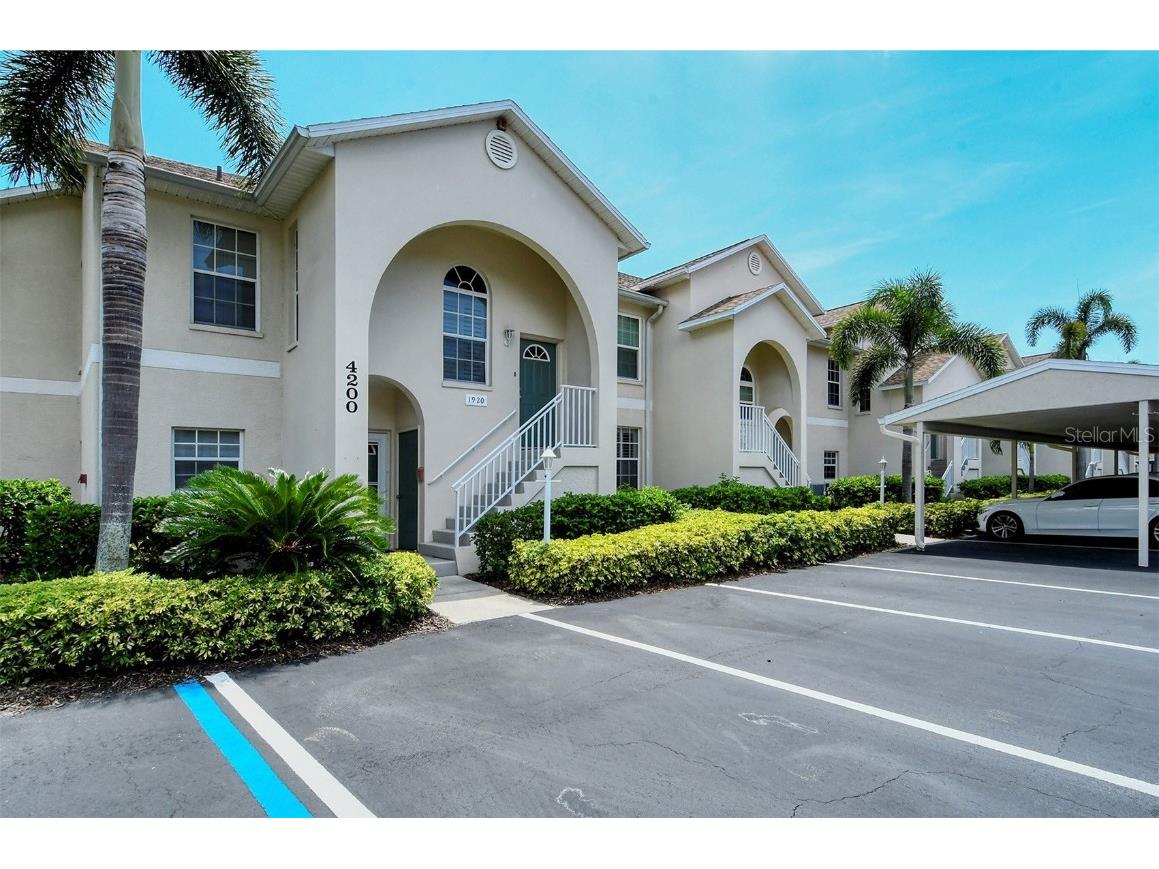 4200 Castlebridge Lane #1913 Sarasota FL 34238 A4578952 image1