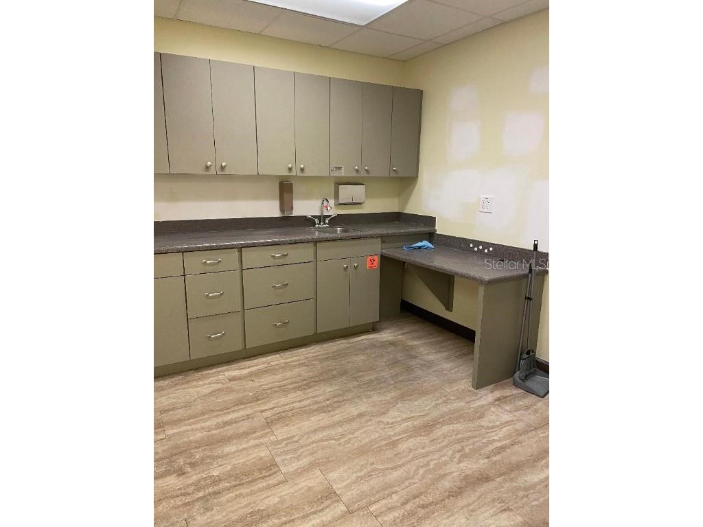 4200 Central Avenue S Saint Petersburg FL 33711 TB8364682 image21