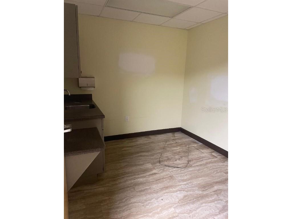 4200 Central Avenue S Saint Petersburg FL 33711 TB8364682 image24